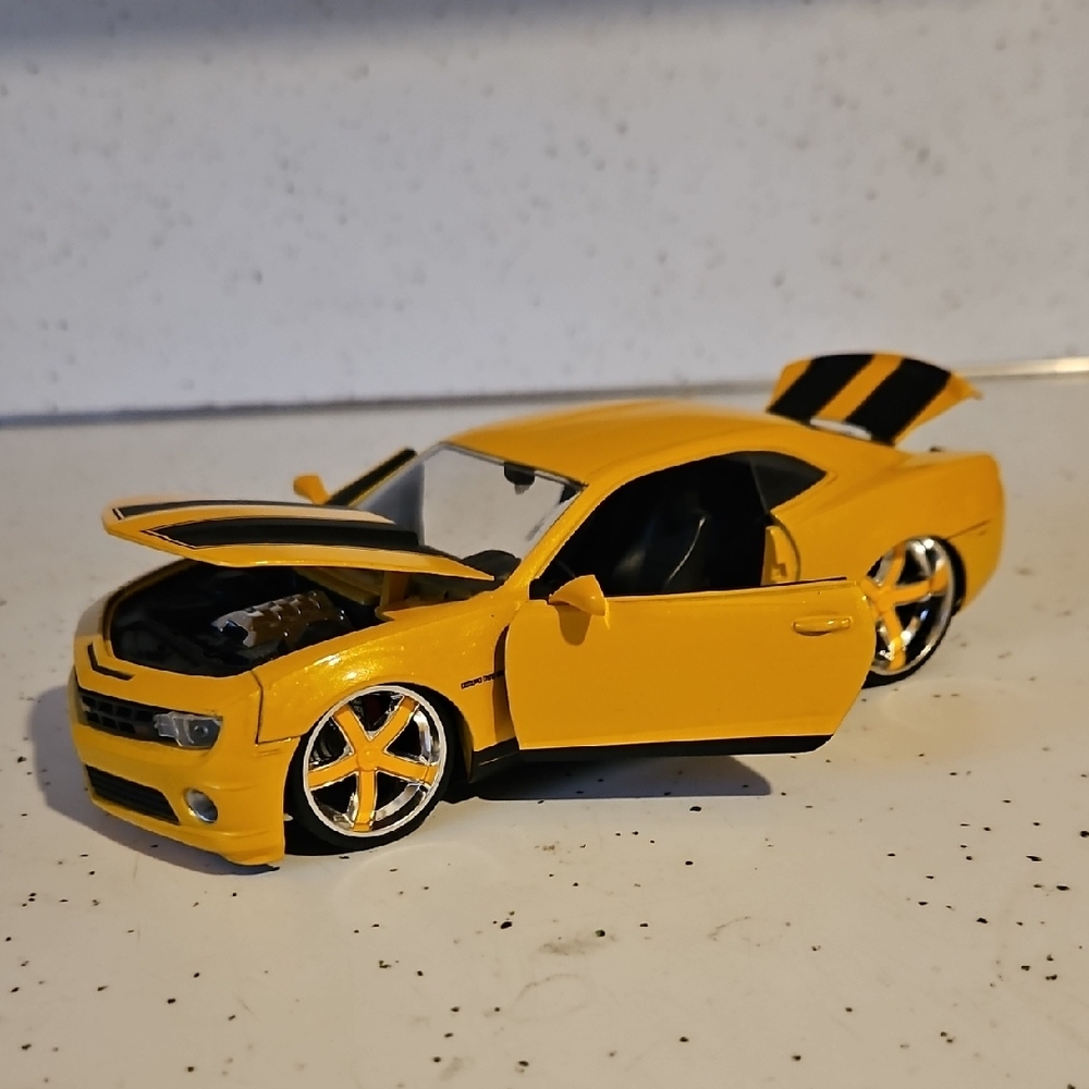 Jada Toys 2010 Camaro SS